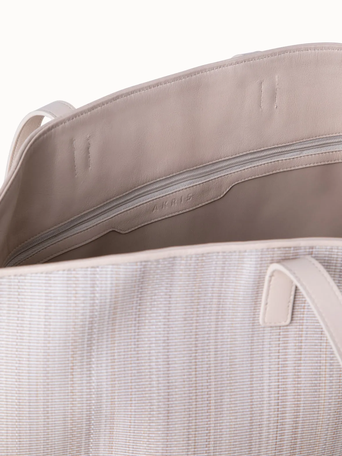 Ai Medium Shoulder Tote