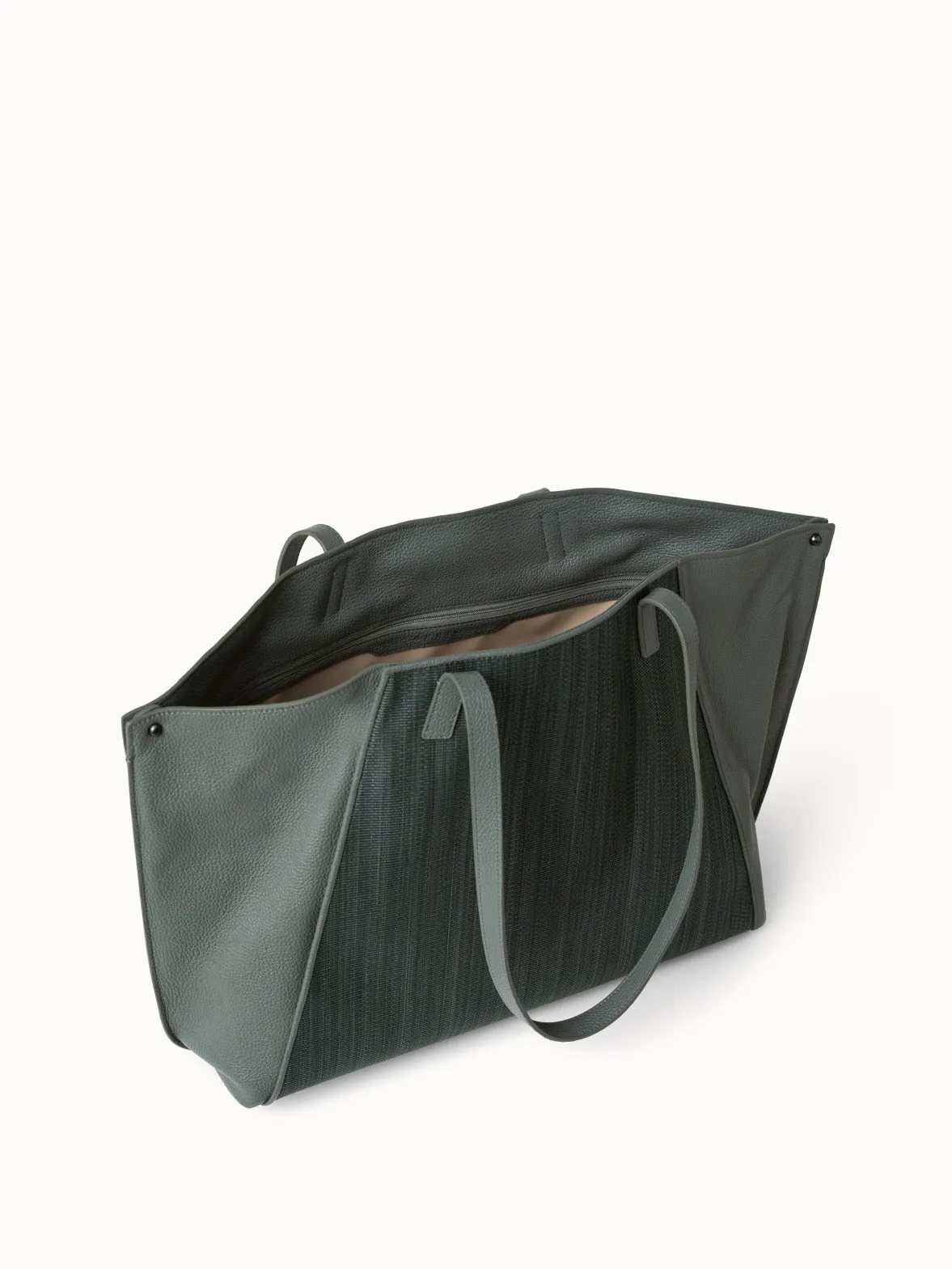 Ai Medium Shoulder Tote
