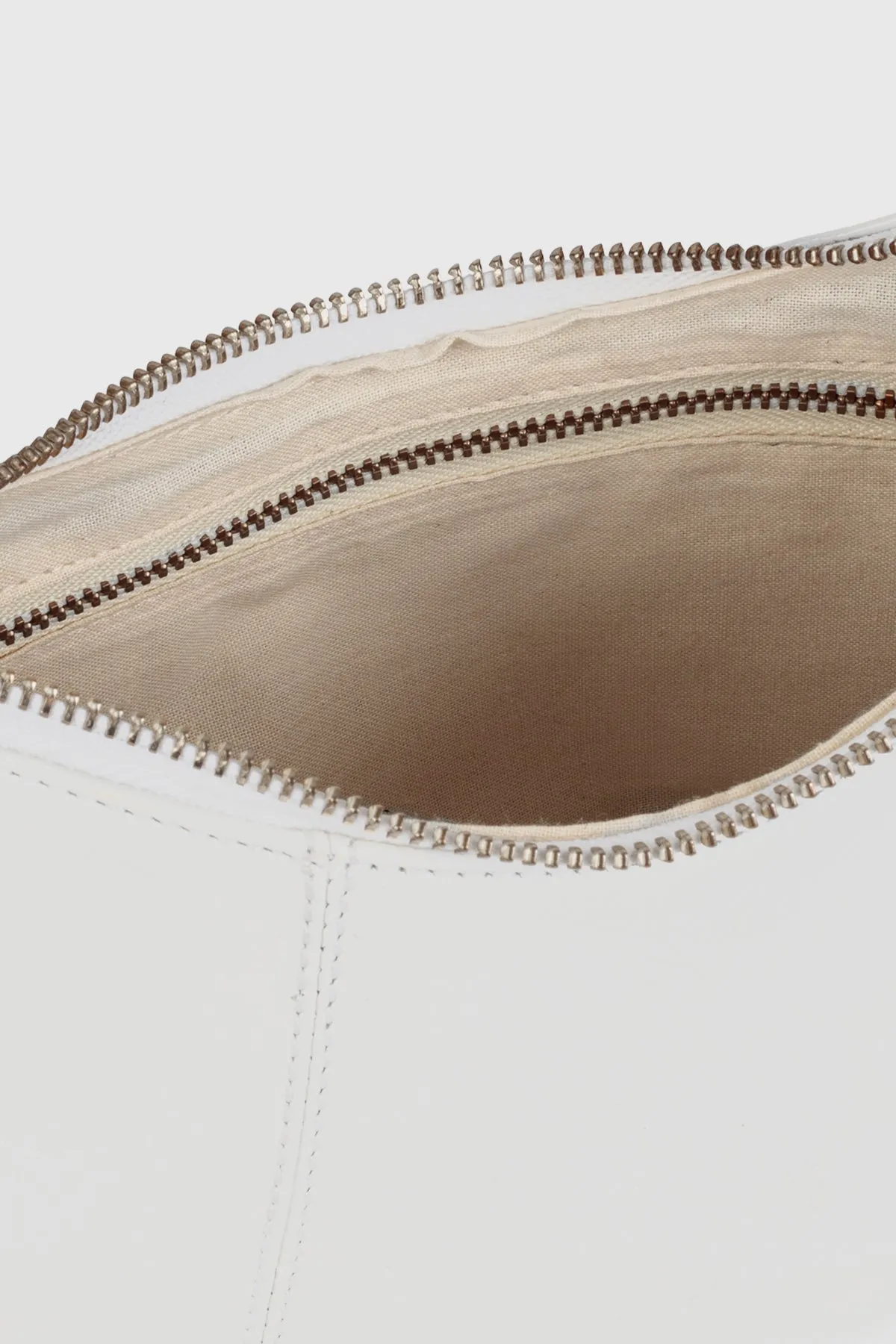 Bean Leather Bag - White