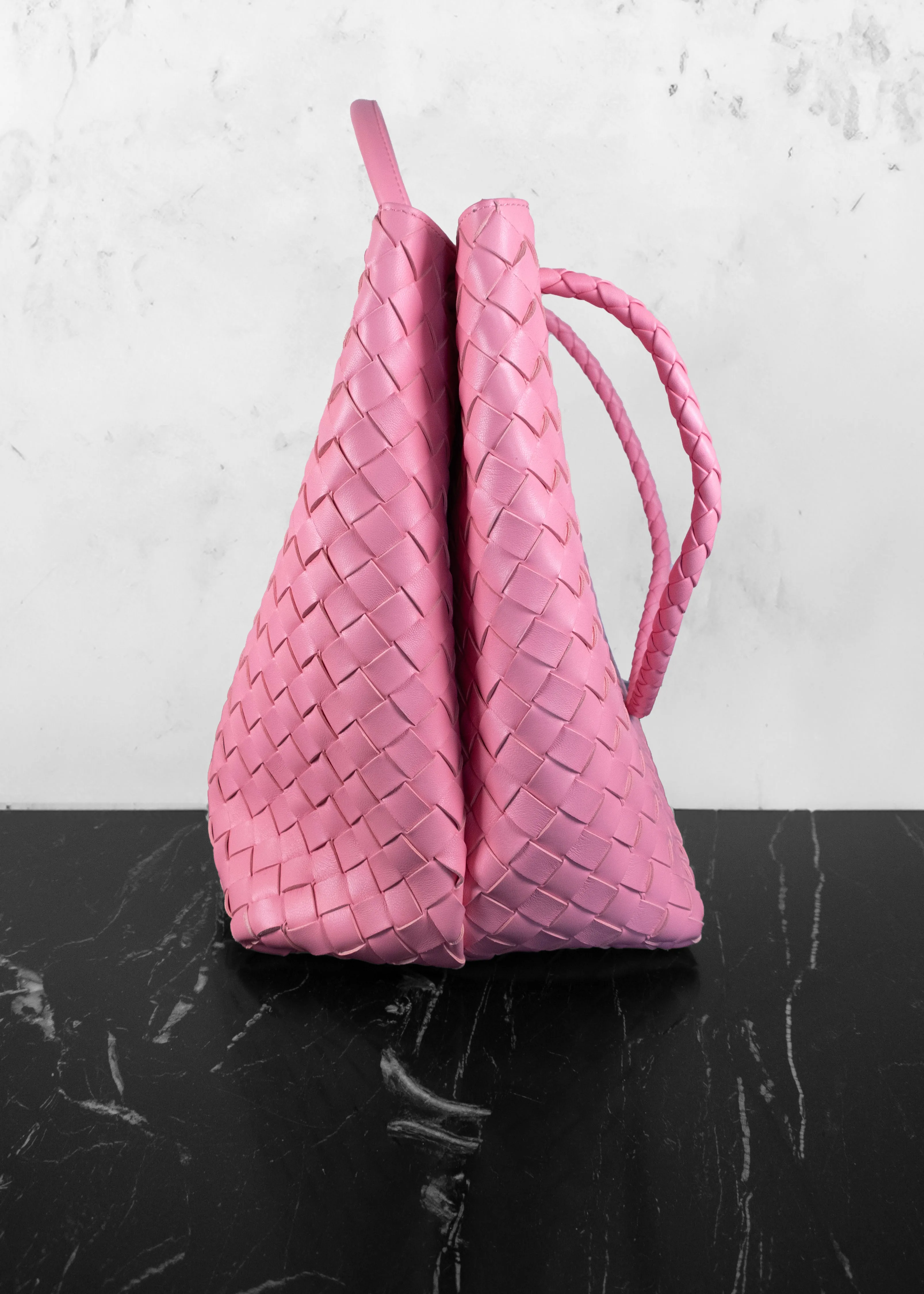 Bottega Veneta Large Andiamo Intrecciato Leather Pink Shoulder Bag