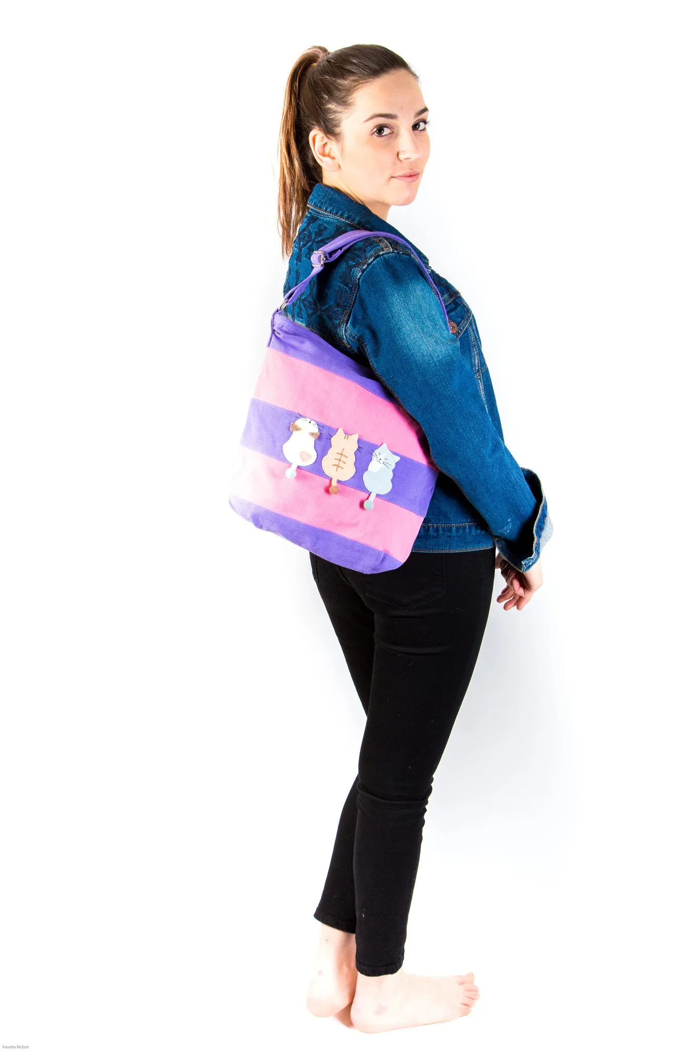 Cara Cat Chelsea Shoulder Bag