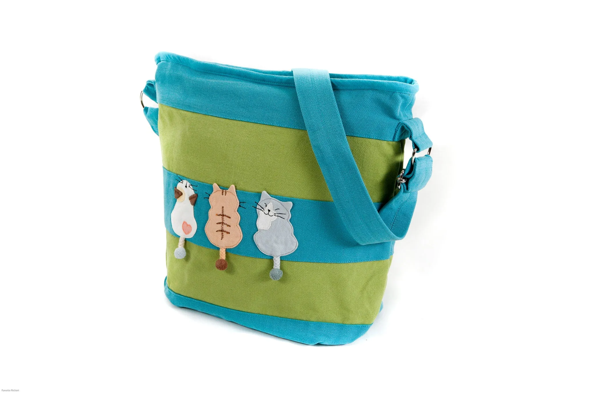 Cara Cat Chelsea Shoulder Bag