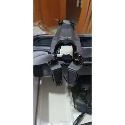 Drone Parrot Anafi fly more combo 3 batterie  borsa ( fine giacenza )