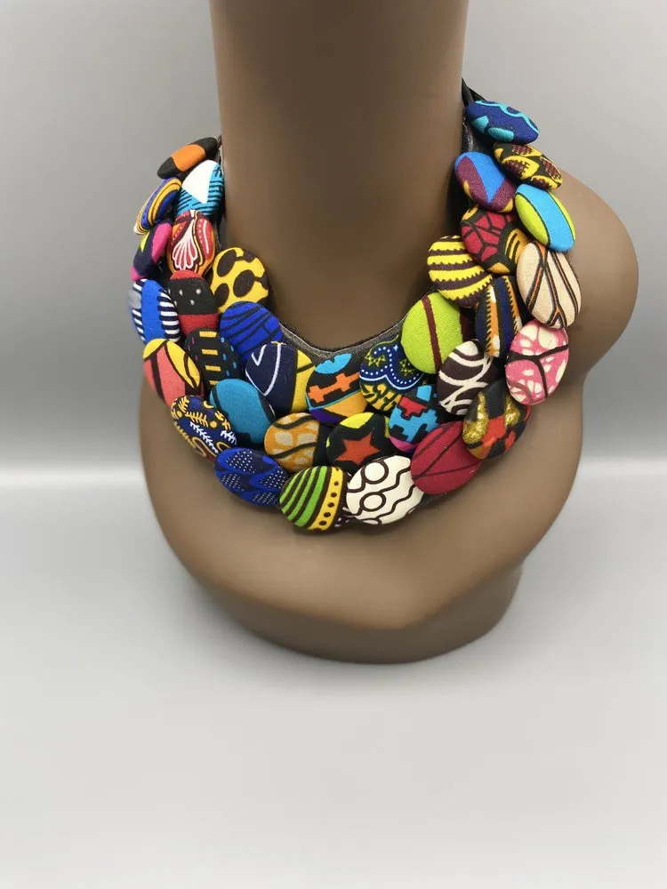Duku 4-Tier Button Necklace
