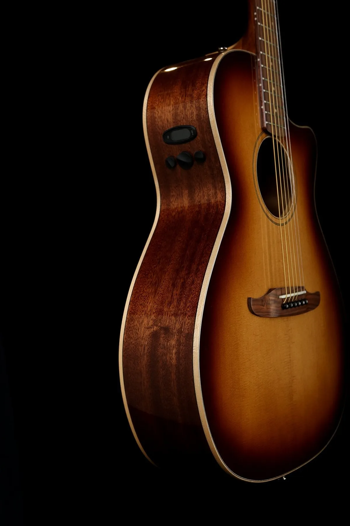 Fender Newporter Classic Acoustic Electric Guitar