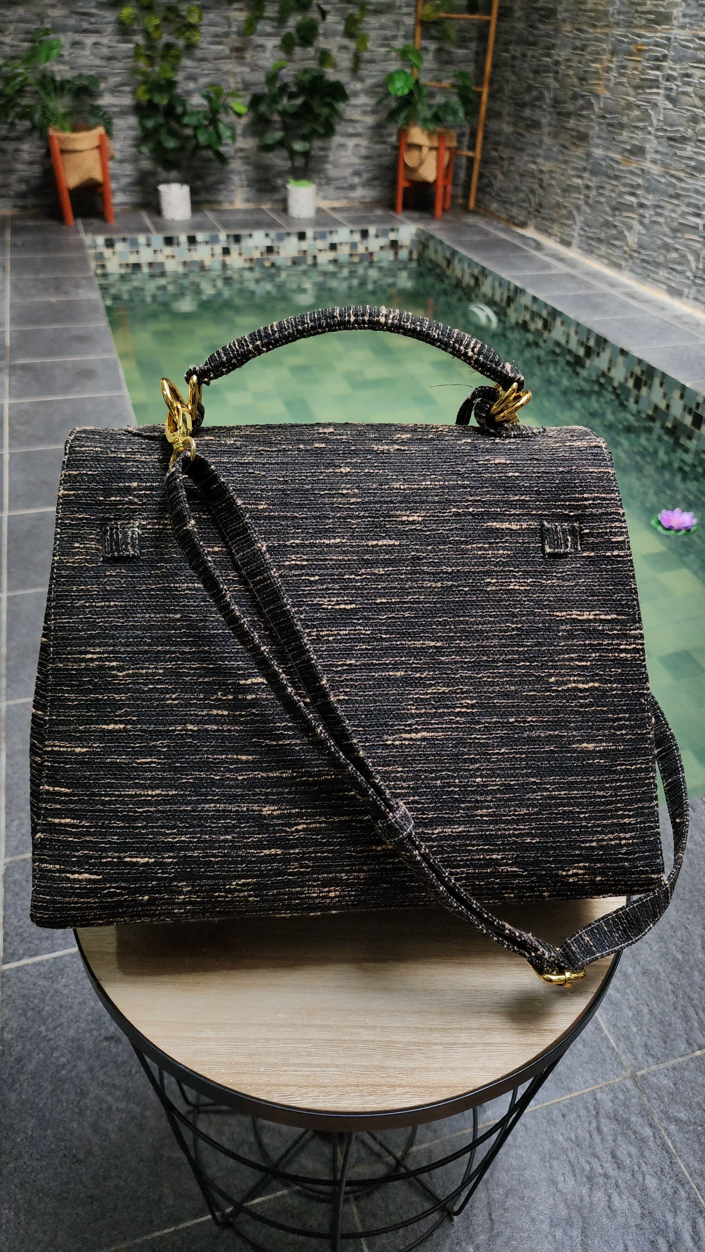 Handmade Tweed bag, Medium size (35cm)_style 24