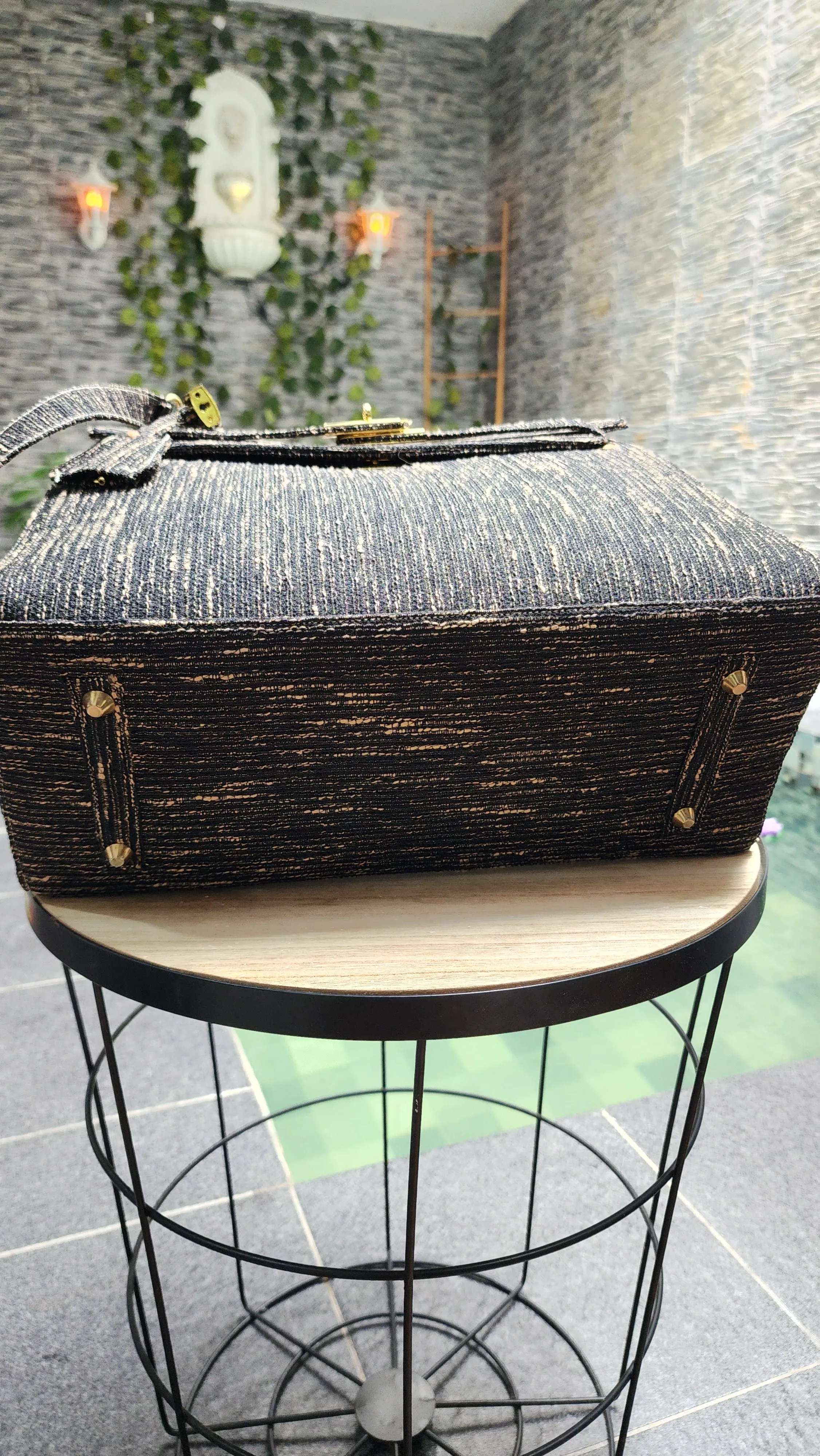 Handmade Tweed bag, Medium size (35cm)_style 24