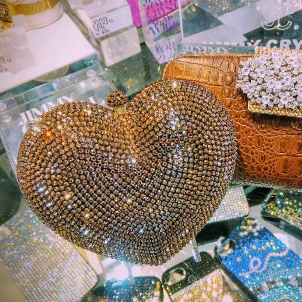 HEART CLUTCH - PJ139M
