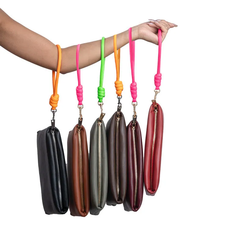PILLOW PENCIL | BLACK