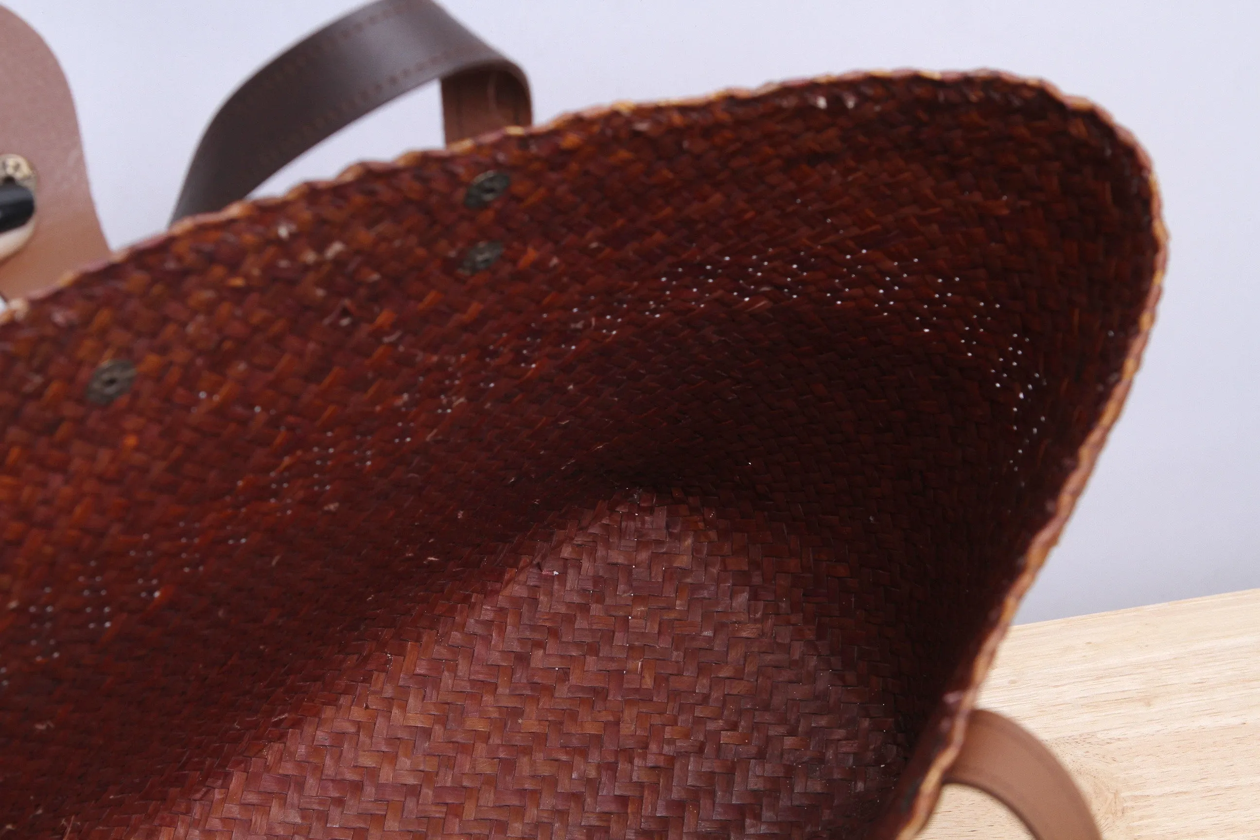 Short Wicker Tote bag (Light Brown)