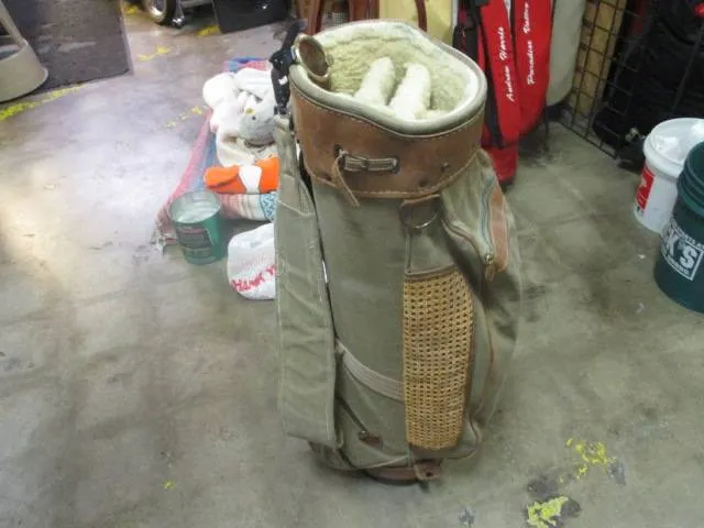 Used Tommy Bahama Cart Golf Bag